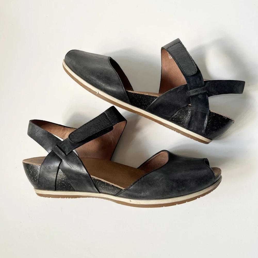 Dansko Vera Peep Toe Slingback Wedge Sandals Size 37 Black Leather Comfort Shoes
